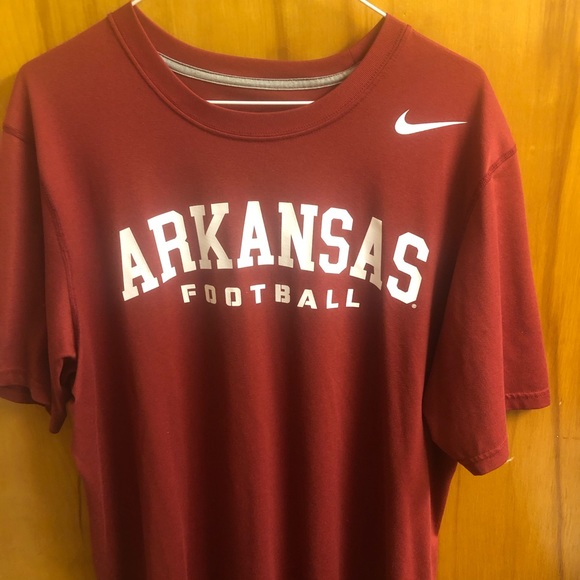 Nike Arkansas Razorback shirt - Picture 1 of 1